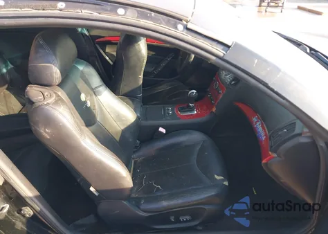 2009 Infiniti G37 Journey from USA, damaged, VIN JNKCV64E09M602473